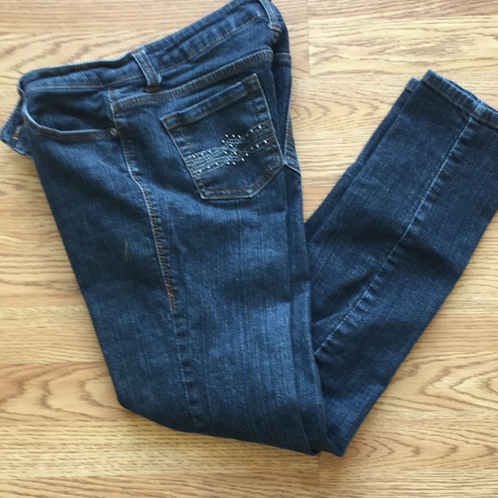 Cache skinny jeans 👖